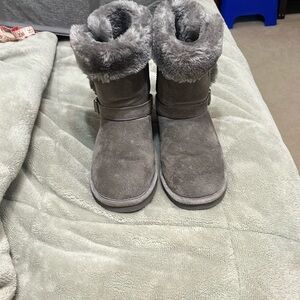 Lamo boots like new!